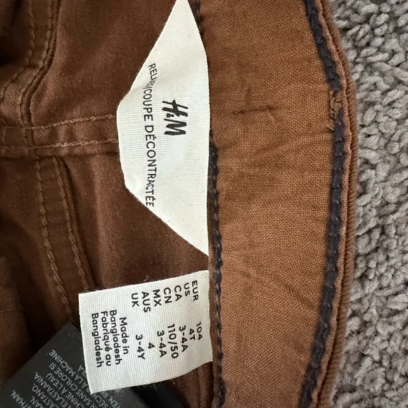 H&M kids - toddler boys relaxed fit brown jeans size 4t - Picture 2 of 3